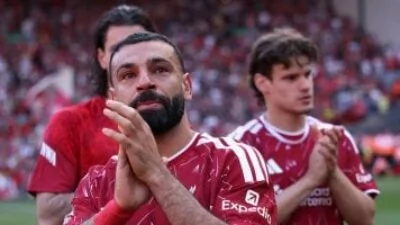 ليفربول يواجه برينتفورد.. صحف العالم تحتفي بالمسيرة التاريخية لمحمد صلاح