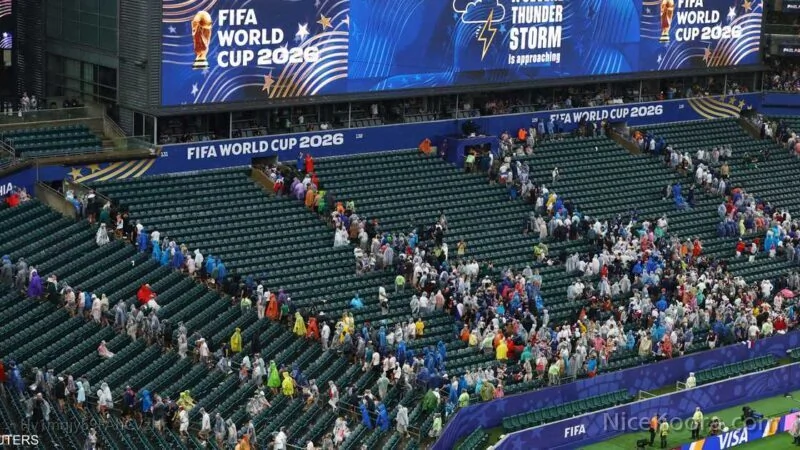 مونديال 2026.. تعليق مباراة فرنسا والعراق بسبب عاصفة رعدية