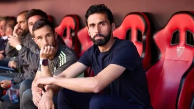 ألفارو أربيلوا يقدّم نفسه لعملاق البوندسليجا.. والطلب يُقابل بالرفض