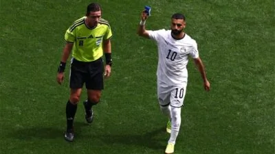 حسام حسن ومحمد صلاح .. تفاصيل ما جرى بعد استبدال صلاح أمام بلجيكا