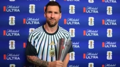ميسي يتوج بجائزة أفضل لاعب في لقاء الأرجنتين والنمسا ويواصل تحطيم أرقامه القياسية في المونديال