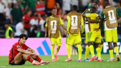 جنوب إفريقيا تفاجئ كوريا الجنوبية وتحجز مقعدها مع المكسيك إلى الـ32