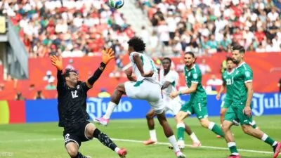 العراق يخرج من كأس العالم بعد هزيمة مؤلمة أمام السنغال
