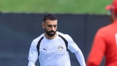 محمد صلاح يتواجد في التشكيل الأساسي لمنتخب مصر أمام أستراليا