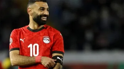 جماهير ليفربول تترقب عودة محمد صلاح بعد تألقه في كأس العالم