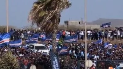 عودة تاريخية لبعثة منتخب الرأس الأخضر عقب إنجاز المونديال.. فيديو