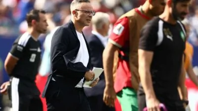 بعد توديع كأس العالم.. مدرب المغرب يوضح أسباب الهزيمة أمام فرنسا