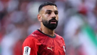 يتجه إلى مسارين.. تطورات مفاجئة حول مستقبل محمد صلاح بعد توديع كأس العالم