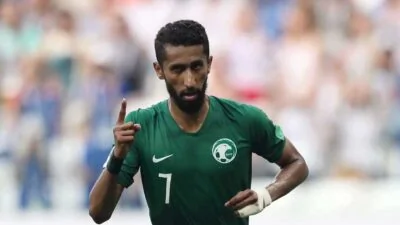 سلمان الفرج يعلق بسخرية على خسارة إيطاليا تحت قيادة مانشيني