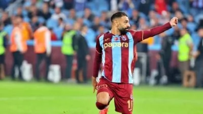 النجيل الصناعي يثير الشكوك حول مشاركة محمد صلاح مع طرابزون فى دوري المؤتمر الأوروبي